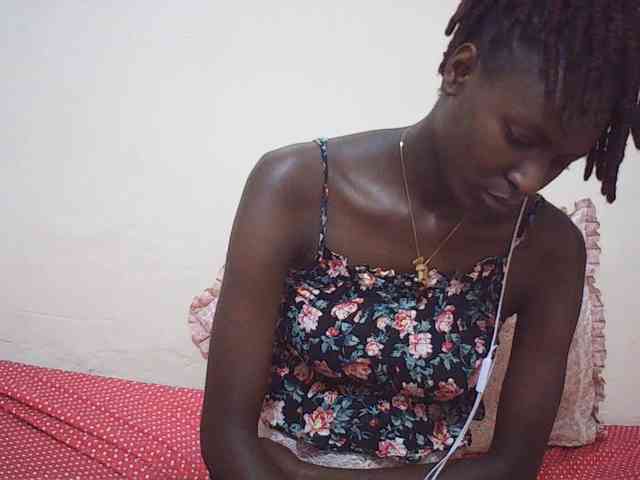Angellily1 webcam