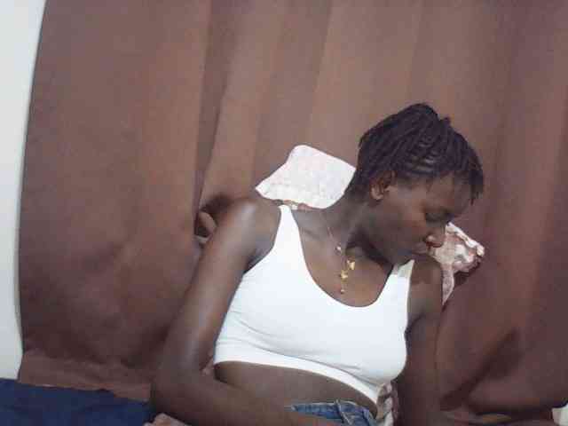 Angellily1 webcam