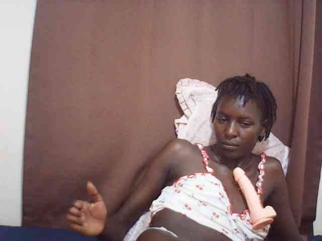 Angellily1 webcam