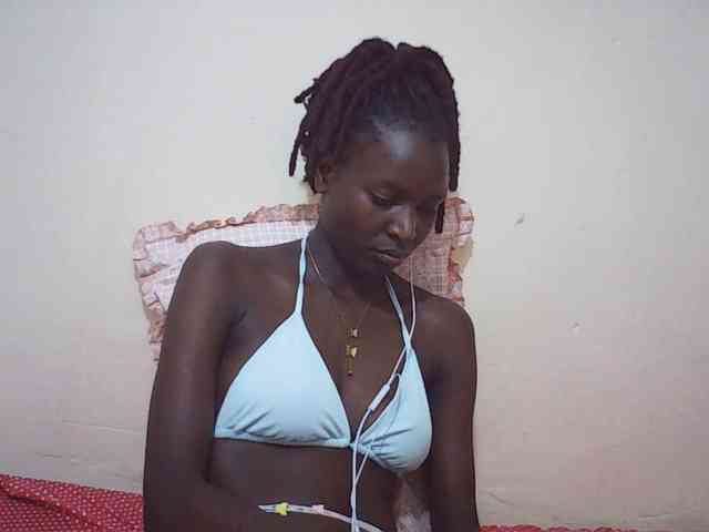 Angellily1 webcam