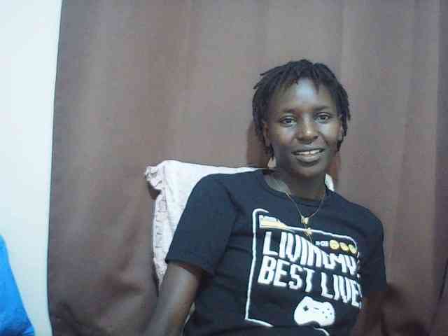 Angellily1 webcam