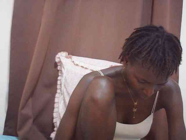 Model: Angellily1