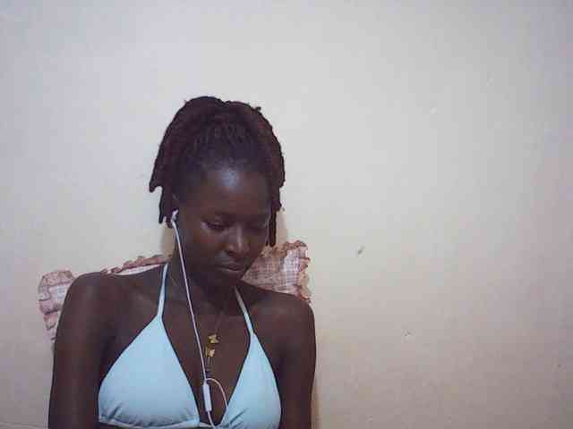 Angellily1 webcam