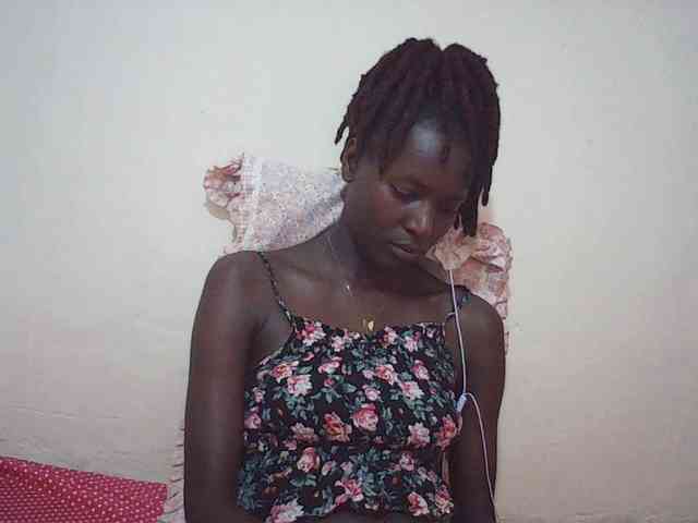 Angellily1 webcam