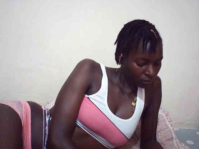 Angellily1 webcam