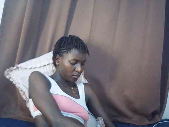 Angellily1 webcam