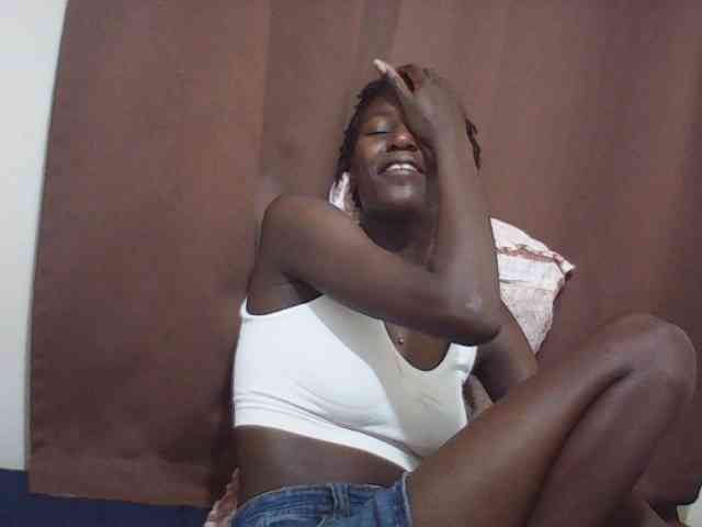 Angellily1 webcam