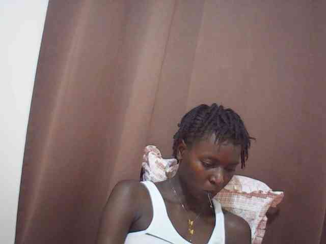 Angellily1 webcam