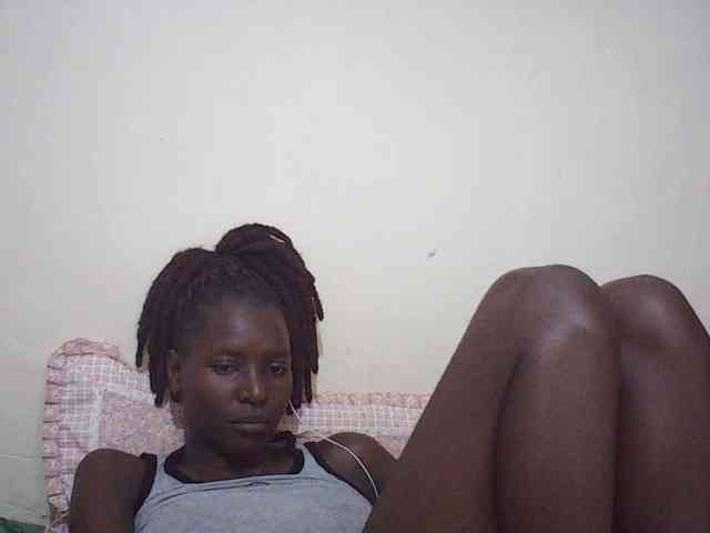 Angellily1 webcam