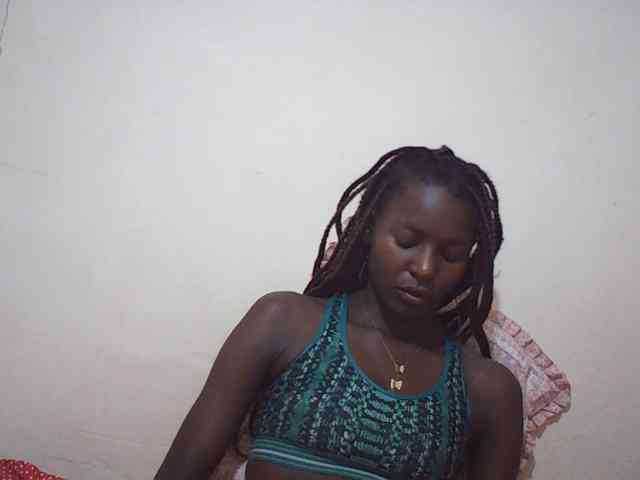 Angellily1 webcam