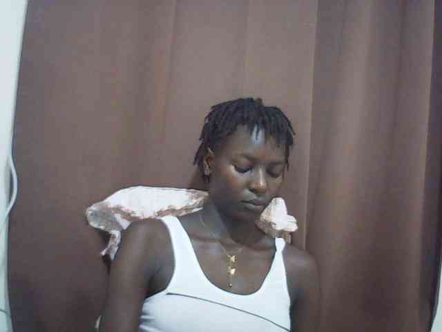 Angellily1 webcam