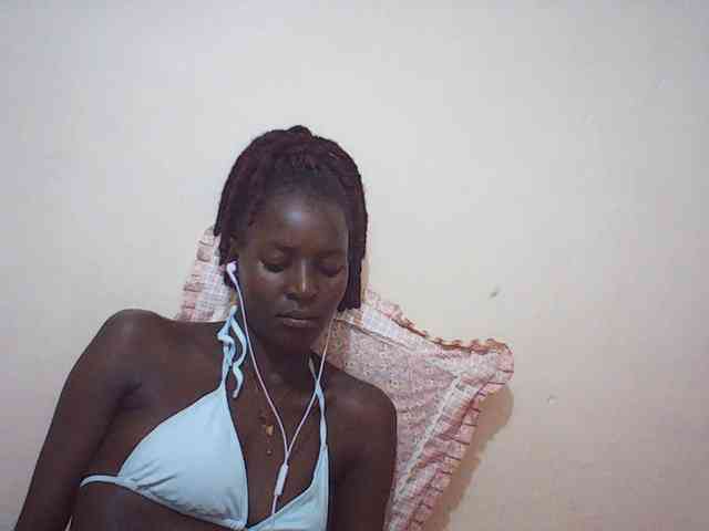 Angellily1 webcam