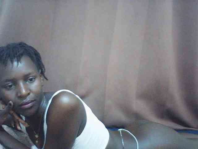 Angellily1 webcam