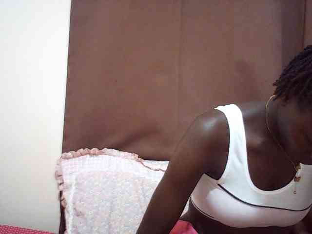 Angellily1 webcam