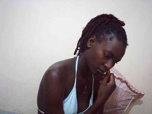 Angellily1 webcam