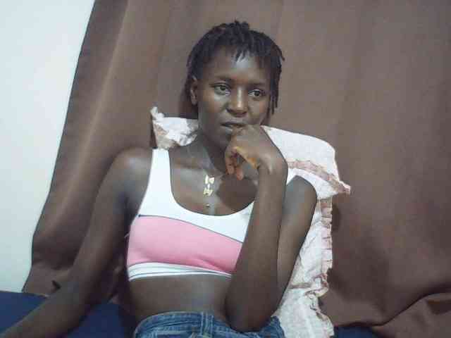 Angellily1 webcam