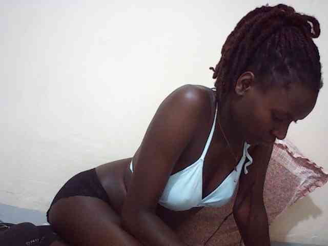Model: Angellily1