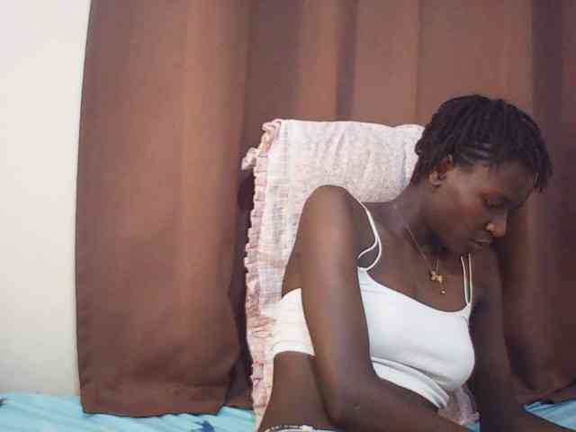 Angellily1 webcam