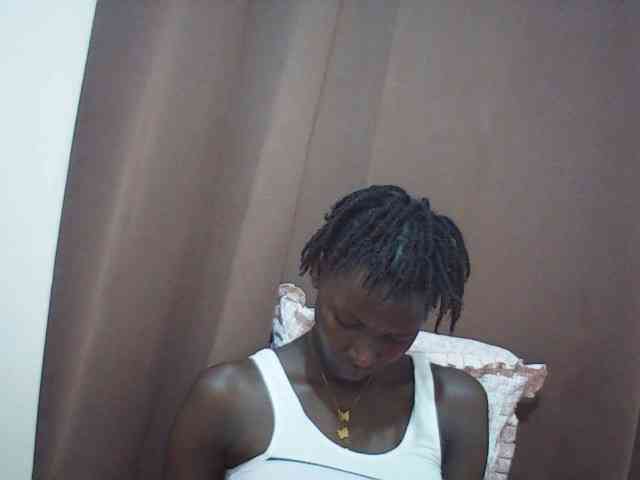 Angellily1 webcam
