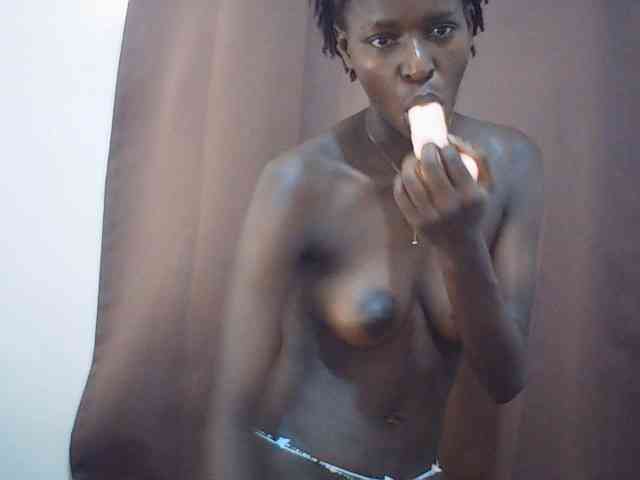 Angellily1 webcam