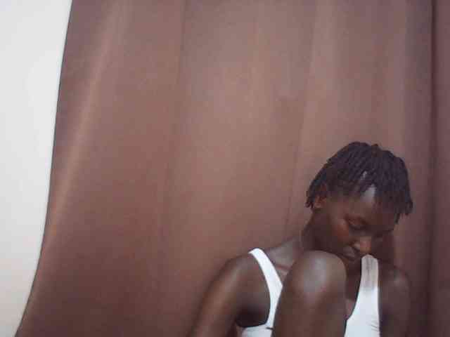 Angellily1 webcam