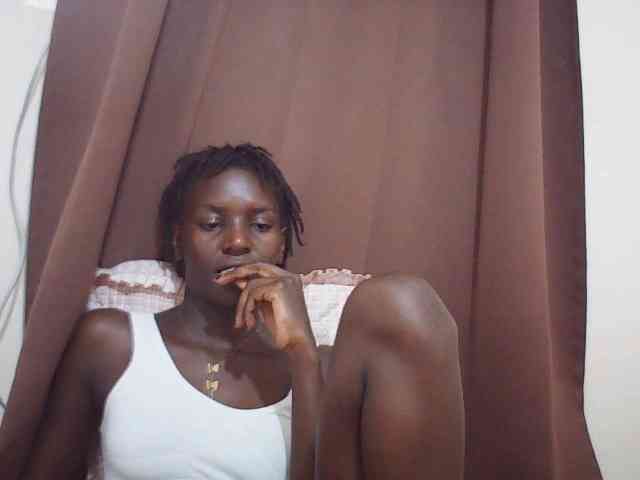 Angellily1 webcam