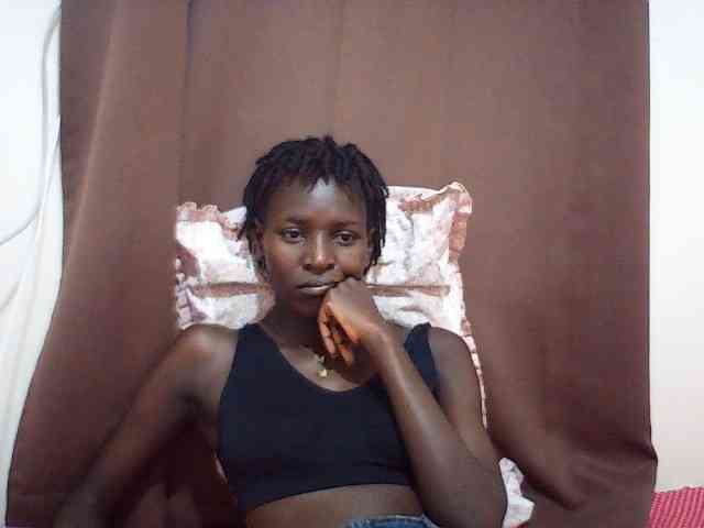 Angellily1 webcam