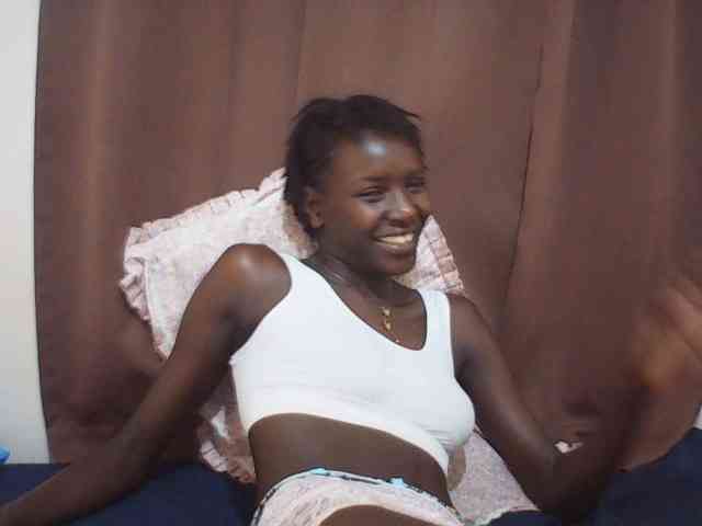 Angellily1 webcam