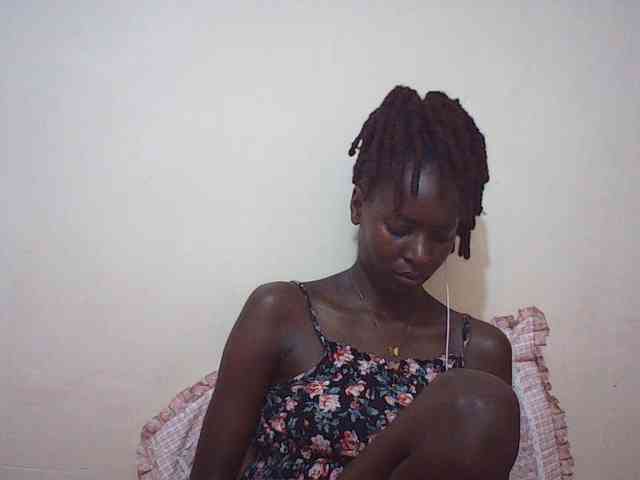 Angellily1 webcam