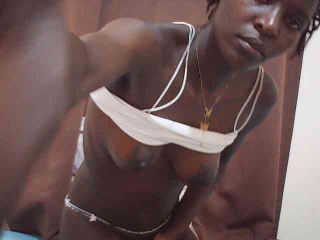 Angellily1 webcam