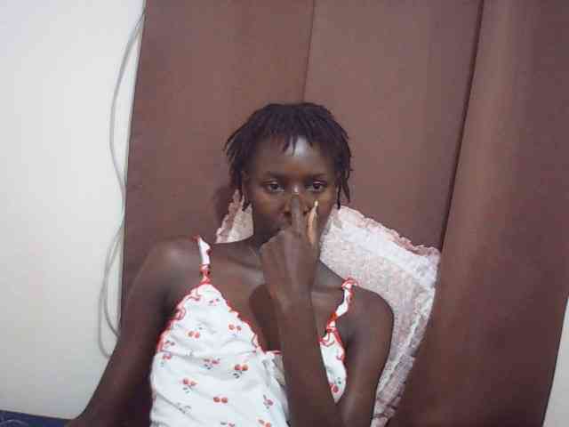 Angellily1 webcam