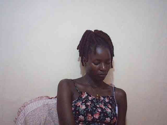 Angellily1 webcam