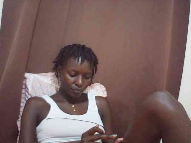 Angellily1 webcam