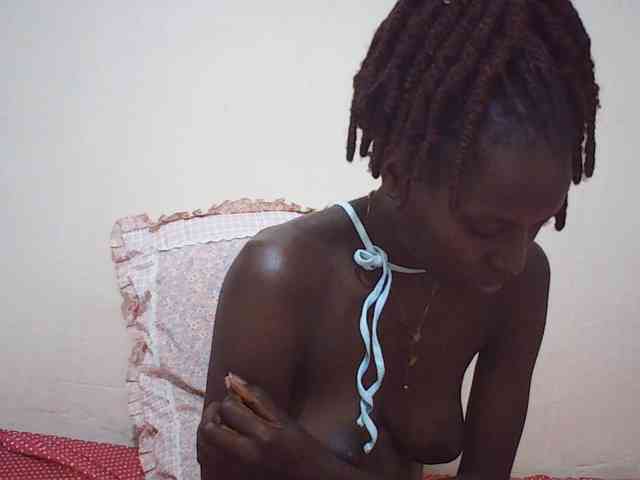 Angellily1 webcam