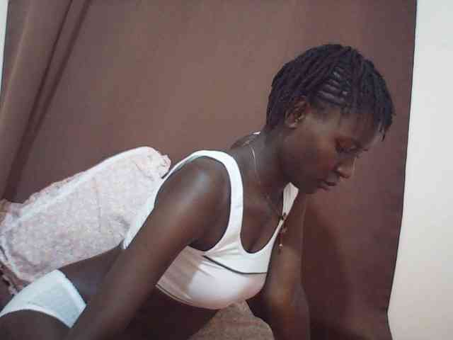 Angellily1 webcam