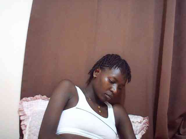 Angellily1 webcam