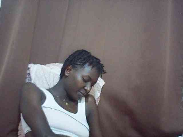 Angellily1 webcam
