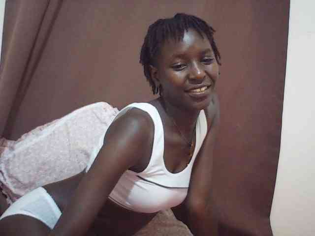 Angellily1 webcam