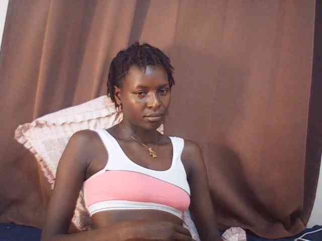 Angellily1 webcam