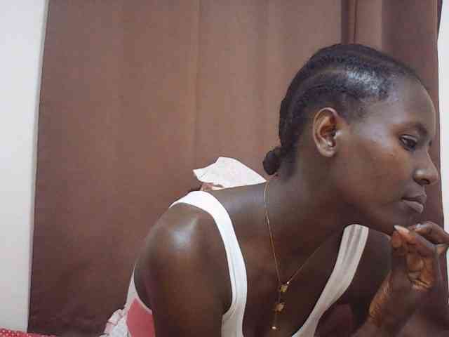 Angellily1 webcam