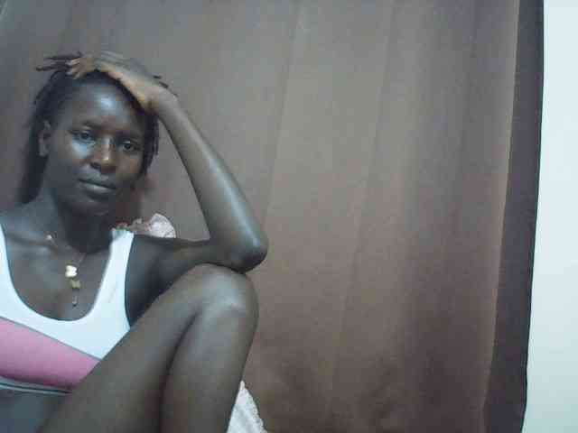 Angellily1 webcam