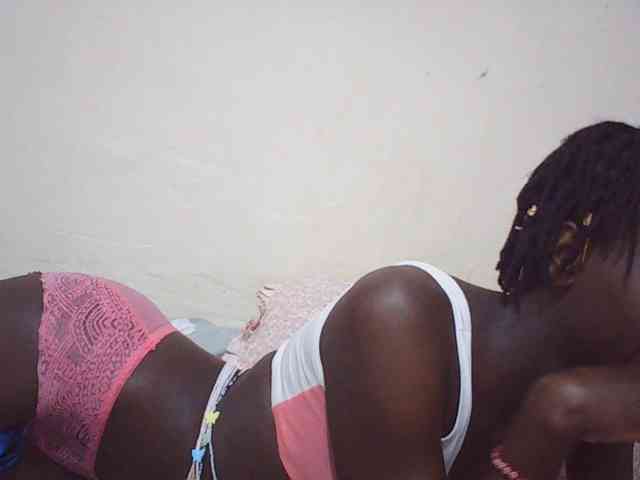 Angellily1 webcam