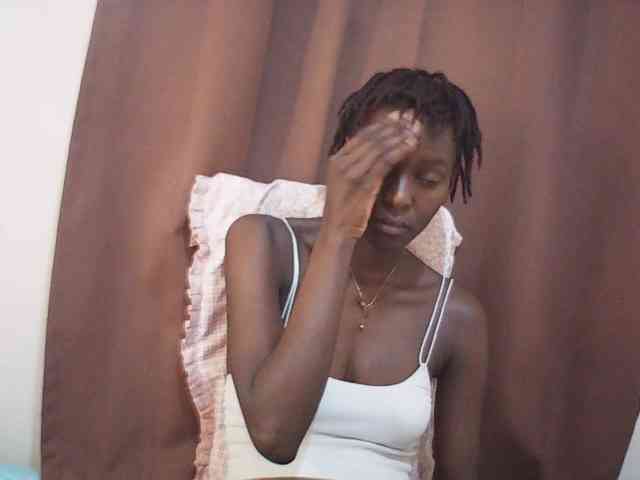 Angellily1 webcam