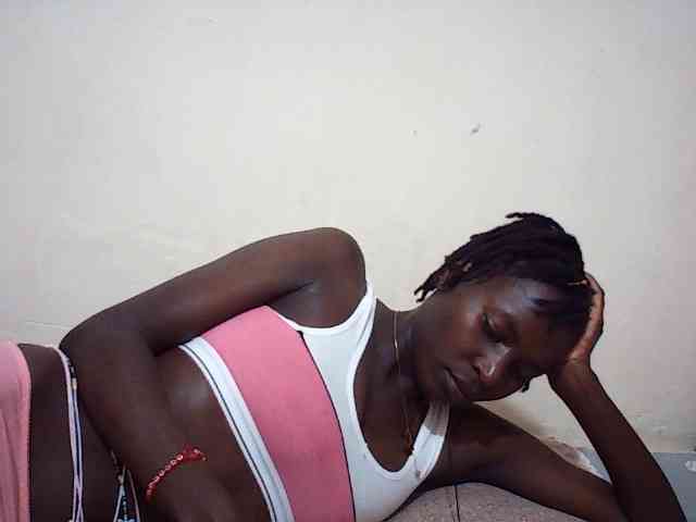 Angellily1 webcam