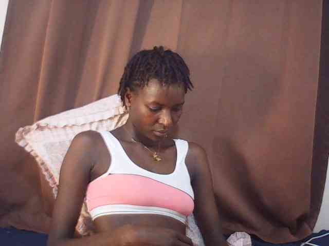Angellily1 webcam