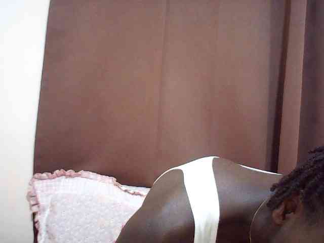 Angellily1 webcam