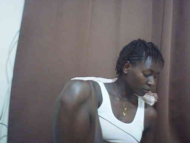 Angellily1 webcam
