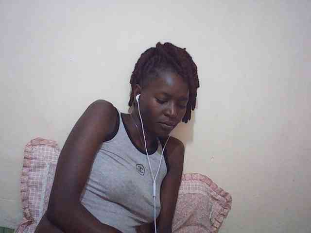 Angellily1 webcam