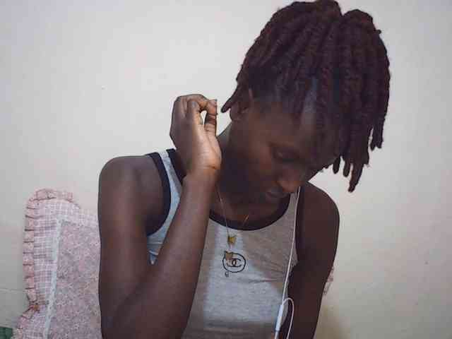 Angellily1 webcam