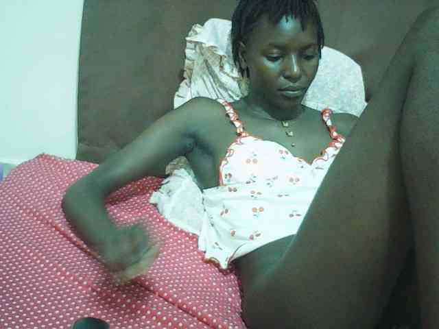 Angellily1 webcam